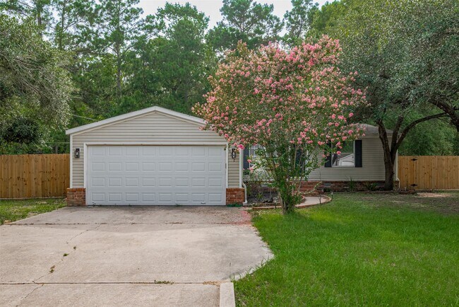 Foto del edificio - 16282 Wild Oak Ln