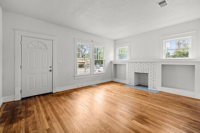 Building Photo - 1609 Jefferson Ave SW