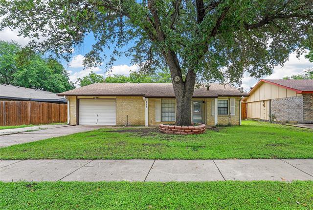 Foto principal - 615 Hillcrest St