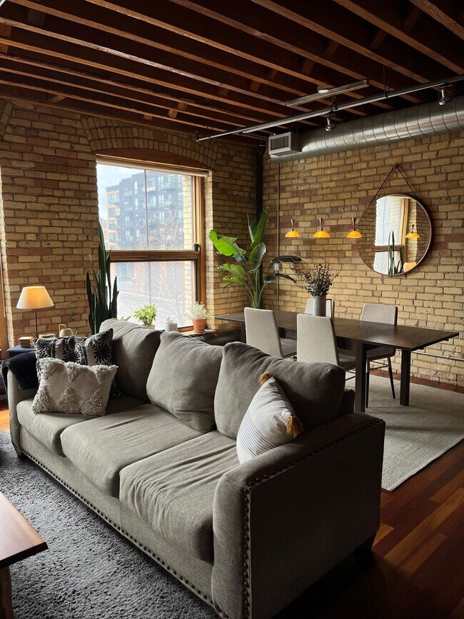 Foto del edificio - 708 N 1st St