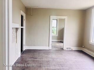 Building Photo - 2116 Columbia Ave