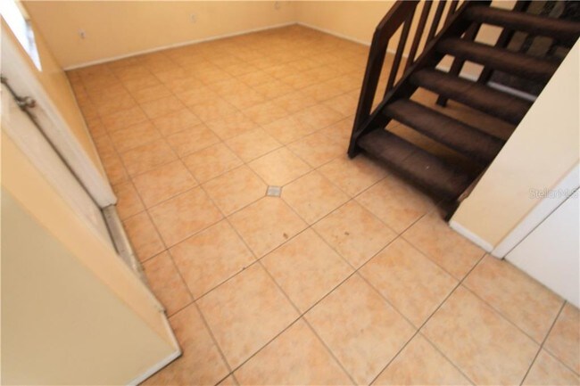 Building Photo - 8716 Hibiscus Ct