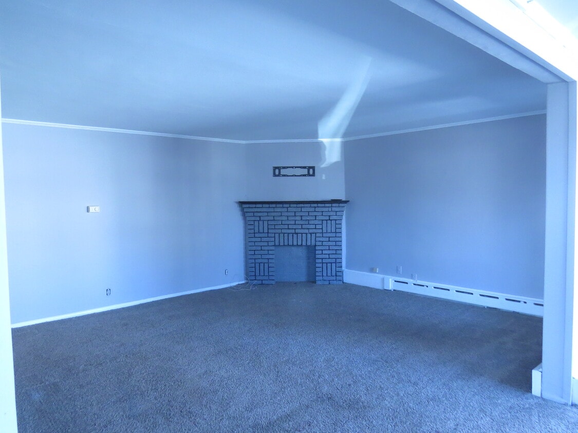 Primary Photo - 908 Washington Ave
