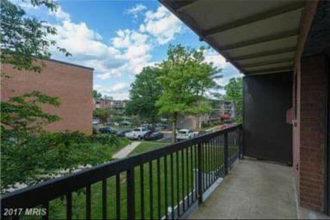 Photo - 3230 S 28th St Apartment