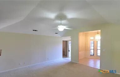 Building Photo - 3907 Bur Oak Dr