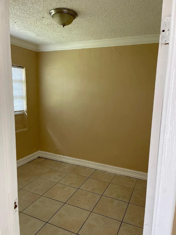 Building Photo - 5685 Flagler St