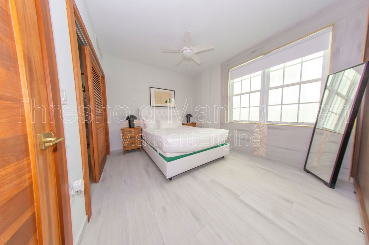 Foto principal - 820 Ocean Dr
