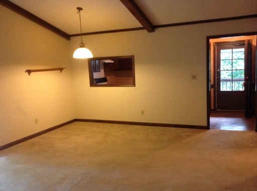Building Photo - 704 Aspen Trl