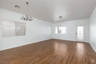 Building Photo - 5029 Cascade Pools Ave
