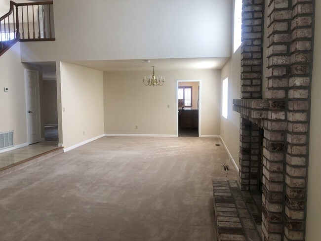 Building Photo - 158 San Simeon Pl