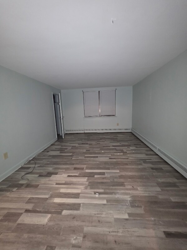 Foto principal - 5909 Cottage St