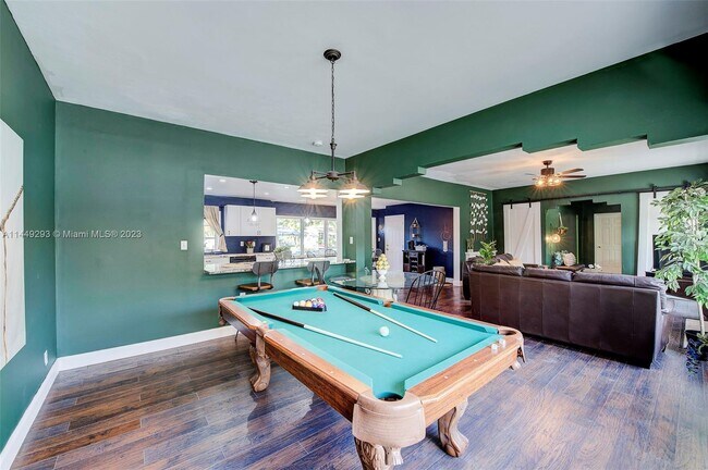 Foto del edificio - 417 SW 12th Ave