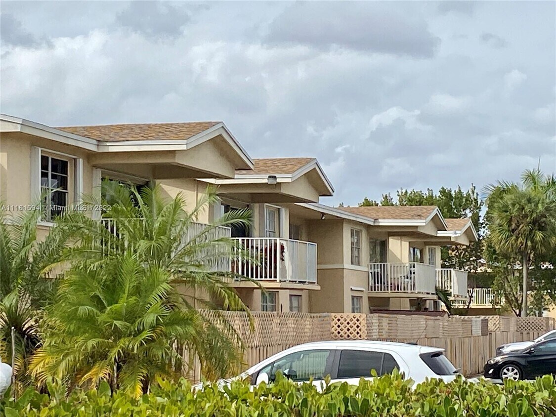 4650 NW 79th Ave Unit 1E, Doral, FL 33166 Apartment for Rent in Doral, FL