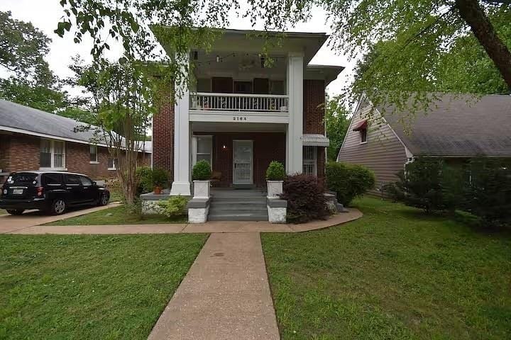 Foto principal - 2164 Court Ave