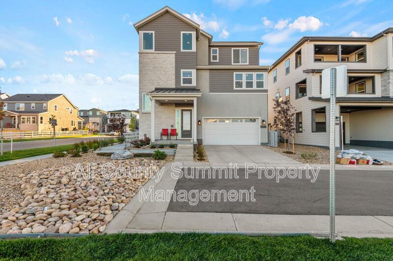 Photo - 12014 Octave Ave