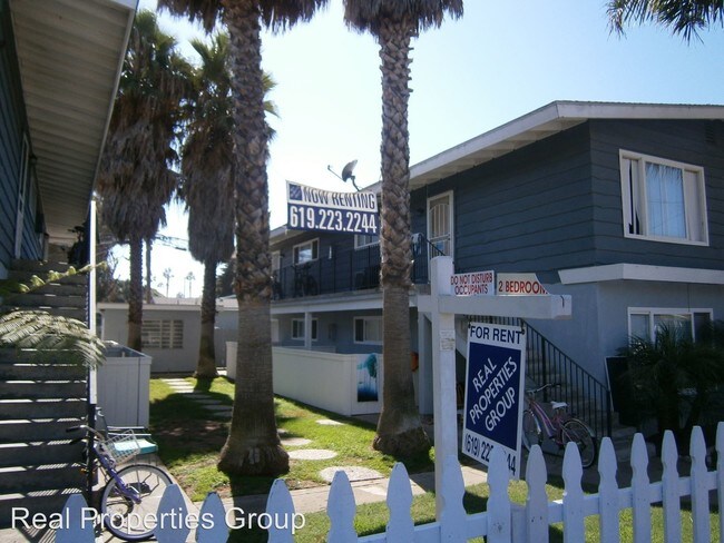 Building Photo - 5039 Long Branch Ave