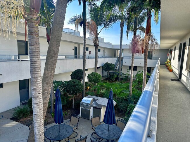 Foto del edificio - Carlsbad Village  Furnished 2 bedroom/2 ba...