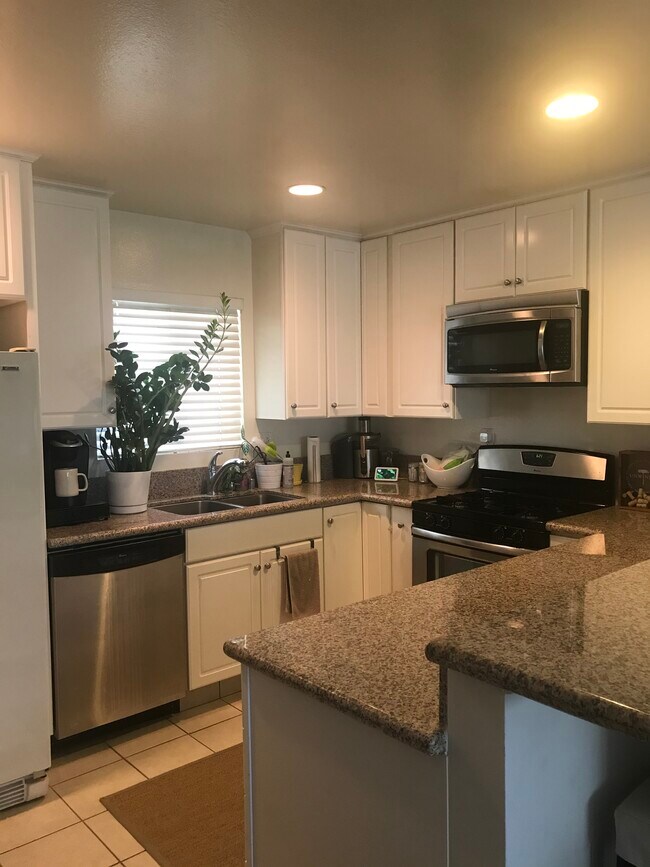 Foto del edificio - 17071 Sims Ln