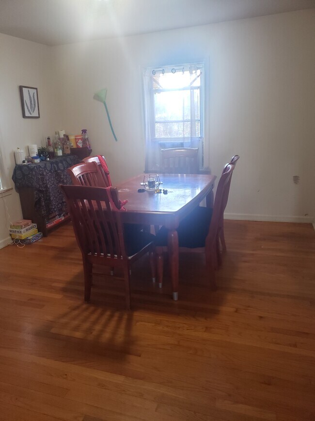 Dining room - 1501 Washington Ave