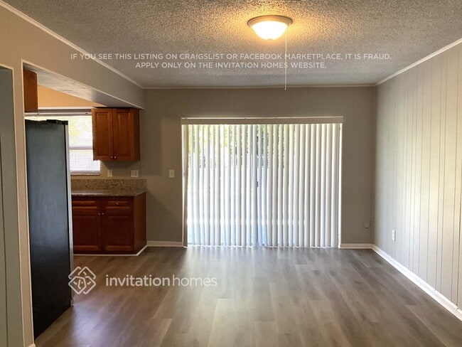 Building Photo - 1173 Southport Ct
