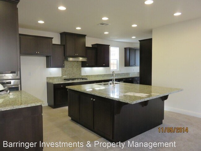 Building Photo - 5 br, 3 bath House - 960 S Shields Ave
