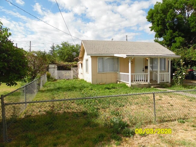 Building Photo - Cozy Home for Rent