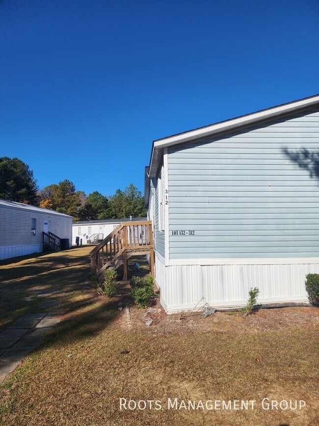 Building Photo - Home Available to Lease - Apply Today!