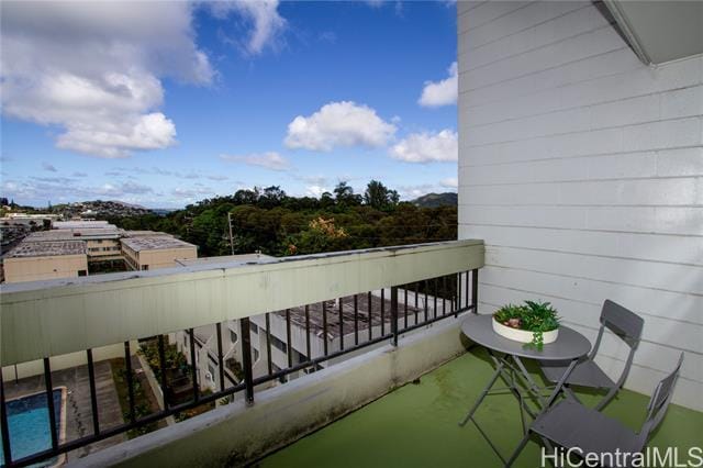 Building Photo - 46-270-270 Kahuhipa St