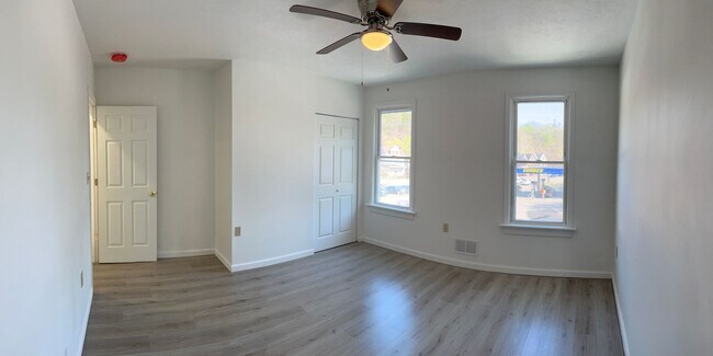 Foto del edificio - Newly Remodeled 2 Bedroom House