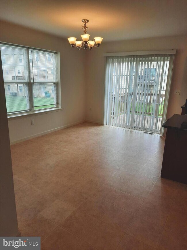 Building Photo - 817 Schooner Ln