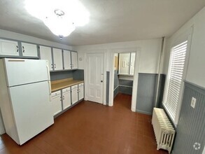 Building Photo - 369 Savin Hill Ave
