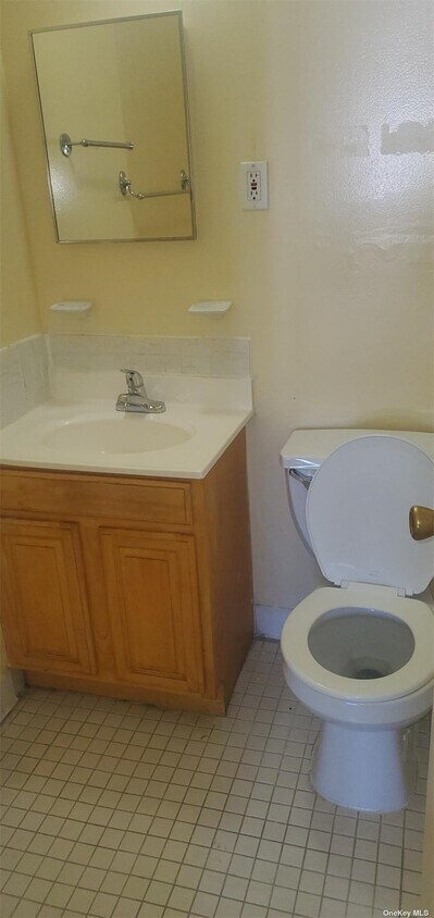Foto principal - 107-11 160th St