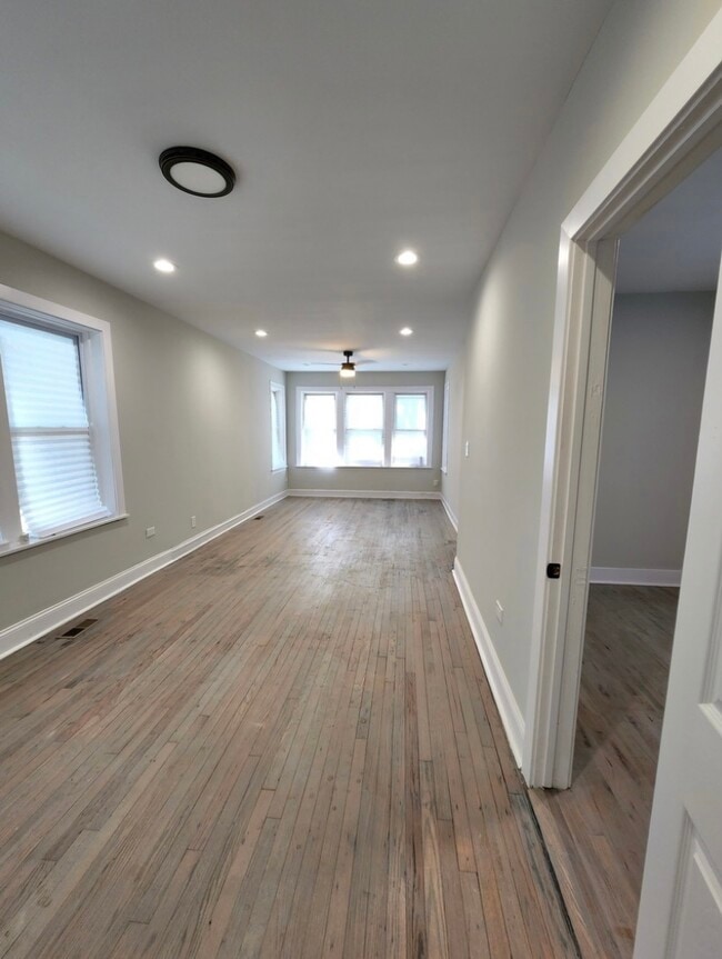 Foto del edificio - 5545 S Justine St