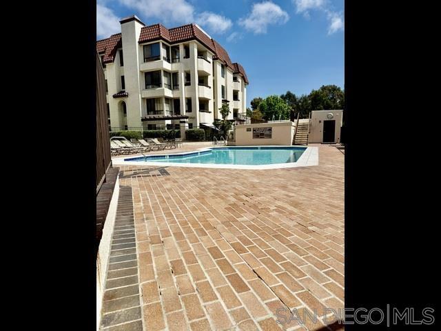 Foto principal - 5875 Friars Rd