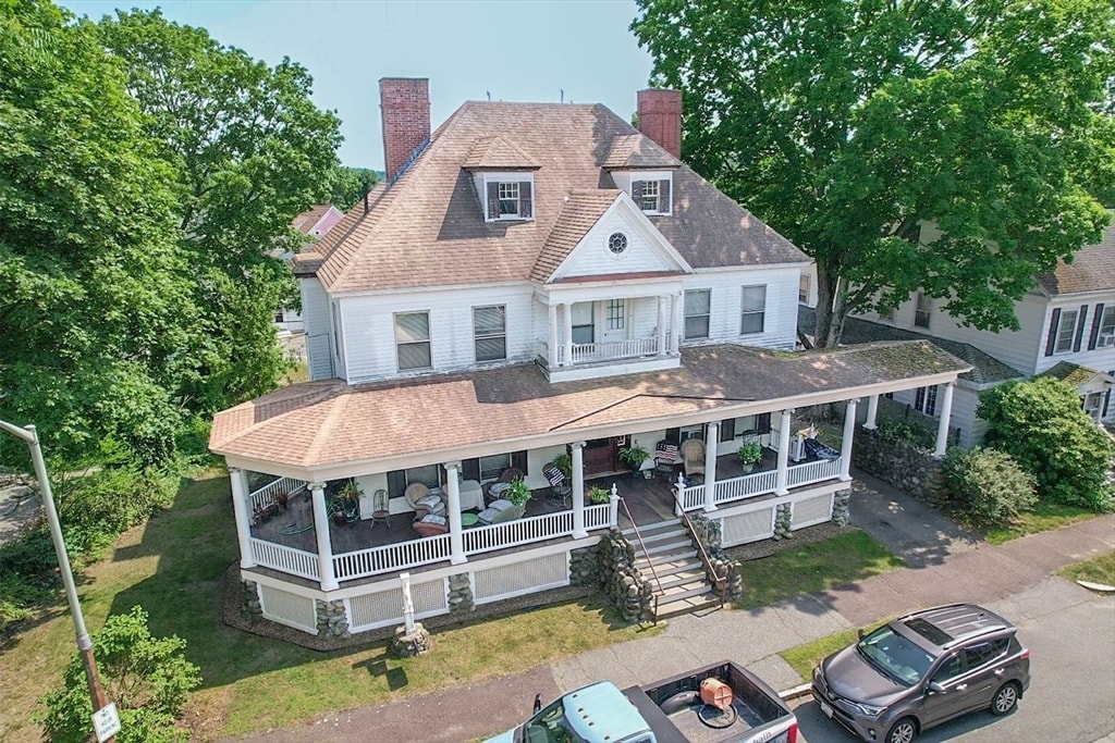 Primary Photo - 18 Chestnut St