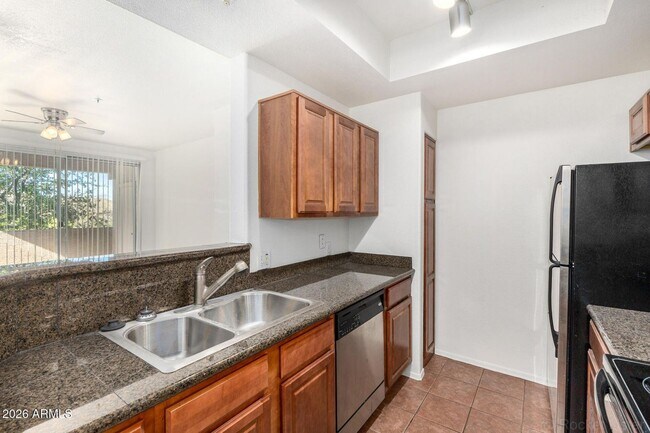 Foto del edificio - Elevated Views, 1bd, 1bth Condo