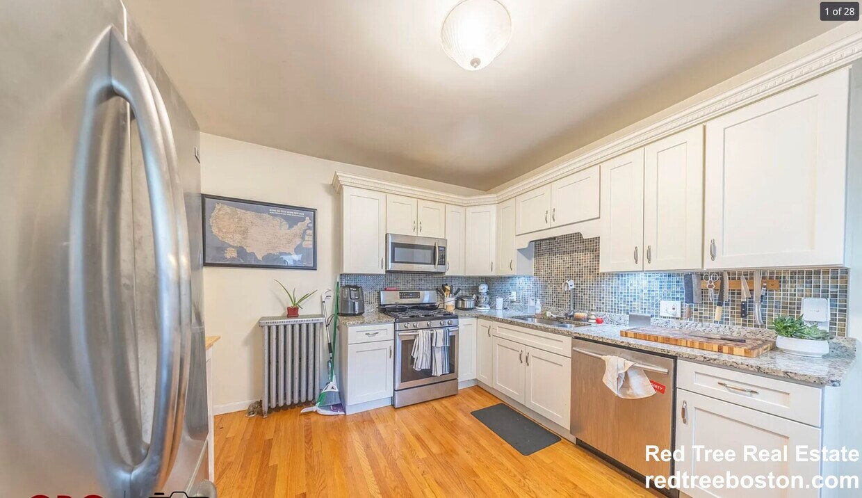 Primary Photo - 375 Prospect St