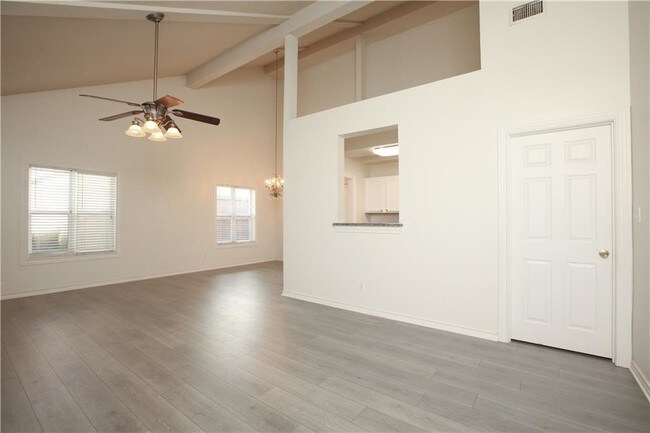 Foto del edificio - 1720 E Parker Rd