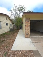 Building Photo - 7219 Marble Creek Dr