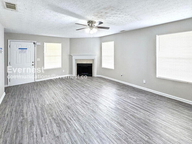 Building Photo - 9251 Club View Trace