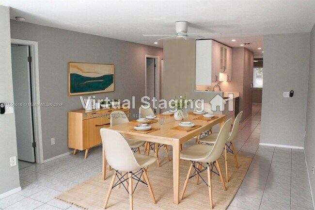 Foto del edificio - 3297 NW 120th Ave
