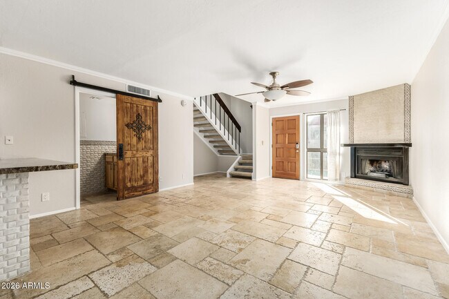 Foto del edificio - 1401 E Puget Ave