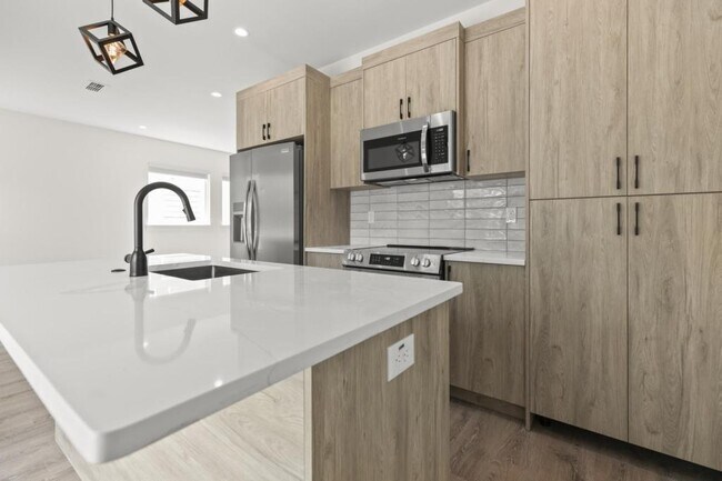 Foto del edificio - 514 E 17th St