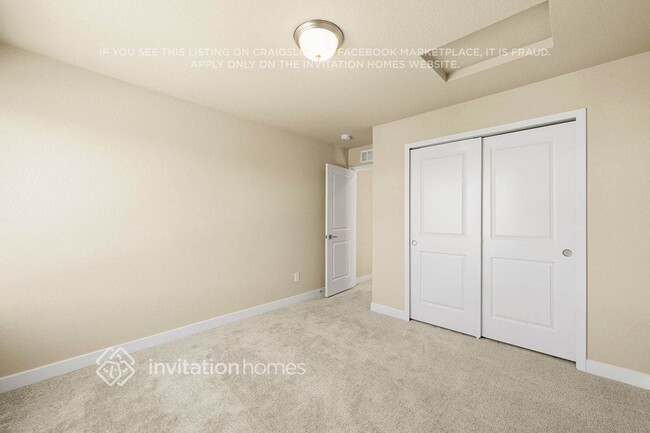 Foto del edificio - 6180 Big Bird Dr