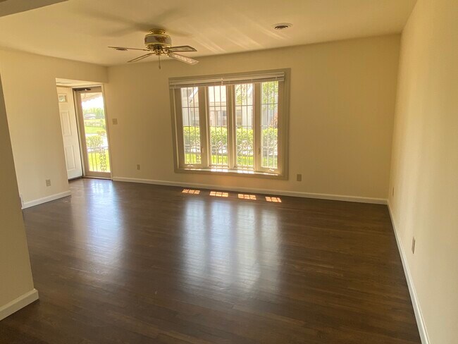 Foto del edificio - 1315 Thornton St