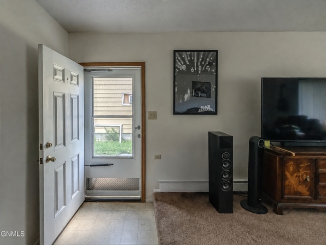 Building Photo - 333 W Ingals Ave