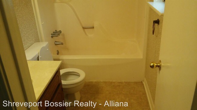 Building Photo - 3 br, 2 bath House - 9003 Cedar Creek Circle