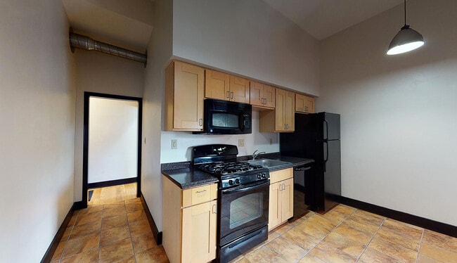 Kitchen - South Side Apartments