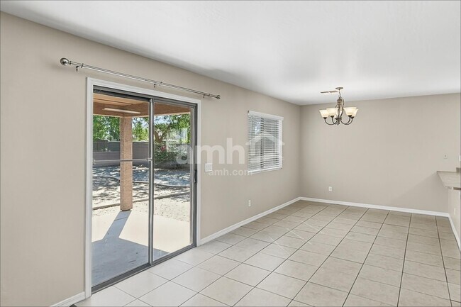 Building Photo - 2451 S 160th Dr