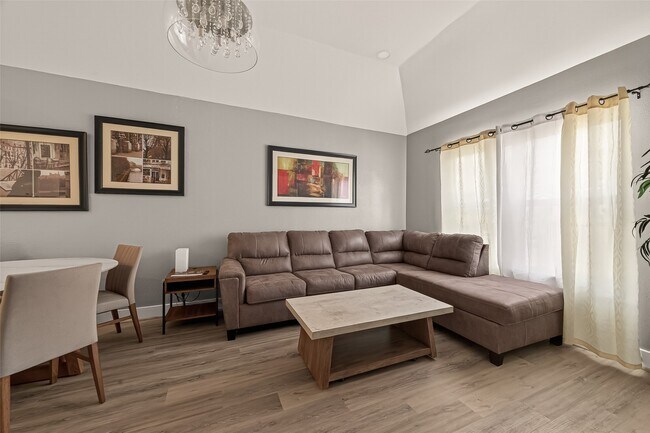 Foto del edificio - 4309 Beggs St